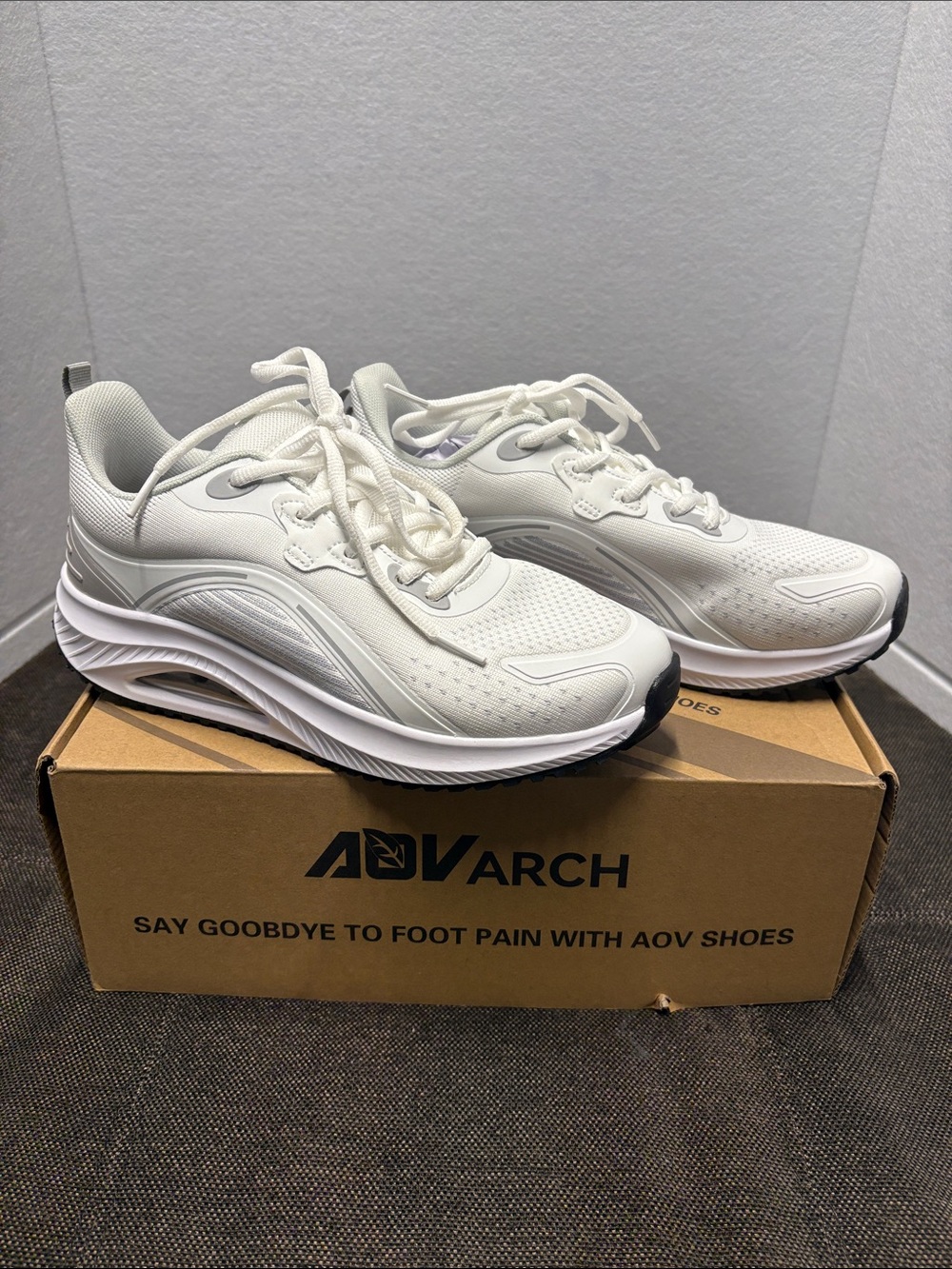 NIB AOV Arch Joyfon Women’s Walking Shoes